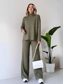 Conjunto de Tricô Canelado com Suéter Mullet Gola Alta e Calça Pantalona Modern Laura - OUTONO/INVERNO