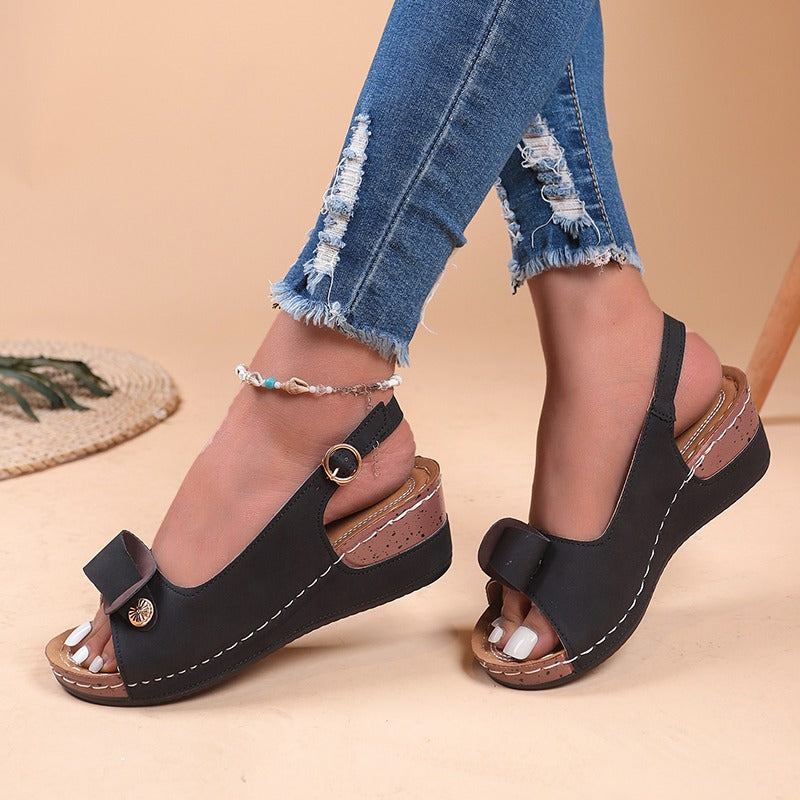 Sandália Feminina Com Salto Luxury