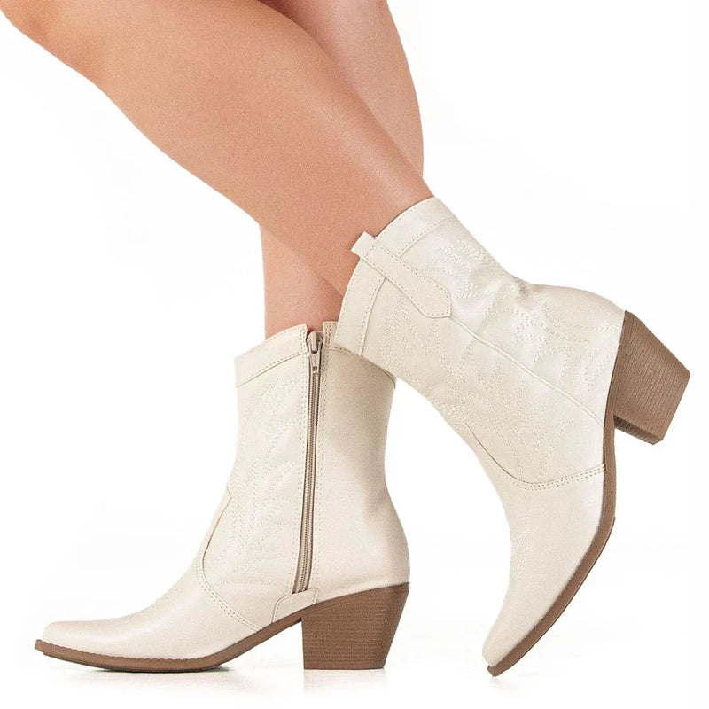 Bota Feminina Western Texana Cano Curto Bordada