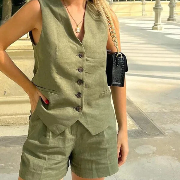 Conjunto Feminino em Alfaiataria - Colete e Shorts no Linho (Compre 1 Leve 2)