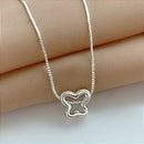 COLAR BORBOLETA ZIRCÔNIAS MINI FOLHEADO A PRATA⭐️