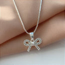 COLAR FLOR MINI DELICADA DOURADO AÇO 316L⭐️